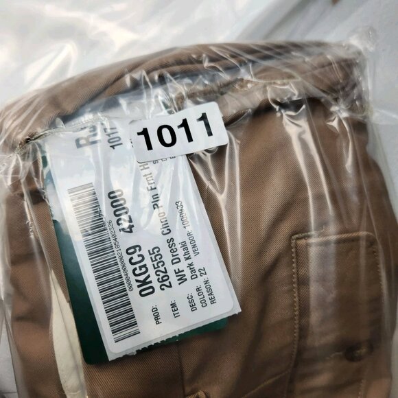 Mens LL Bean Dress Chino size 42 (42x30) Tan Flat Front Pants - Picture 14 of 14